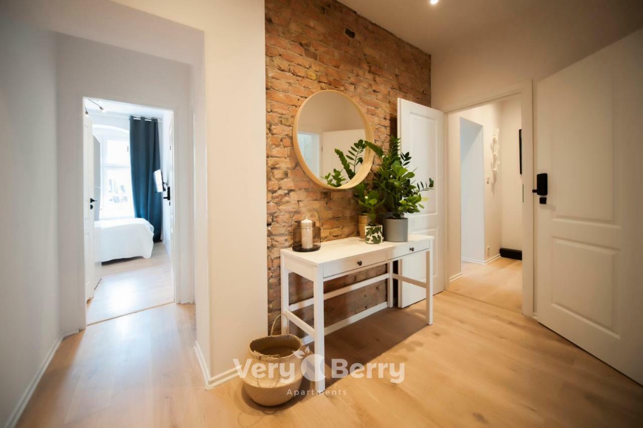 Very Berry - Glogowska 35A - Mtp Apartments - Self Check In 24H Poznan Luaran gambar