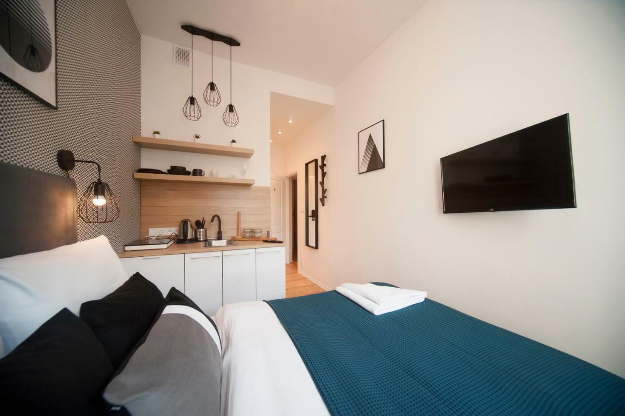Very Berry - Glogowska 35A - Mtp Apartments - Self Check In 24H Poznan Luaran gambar