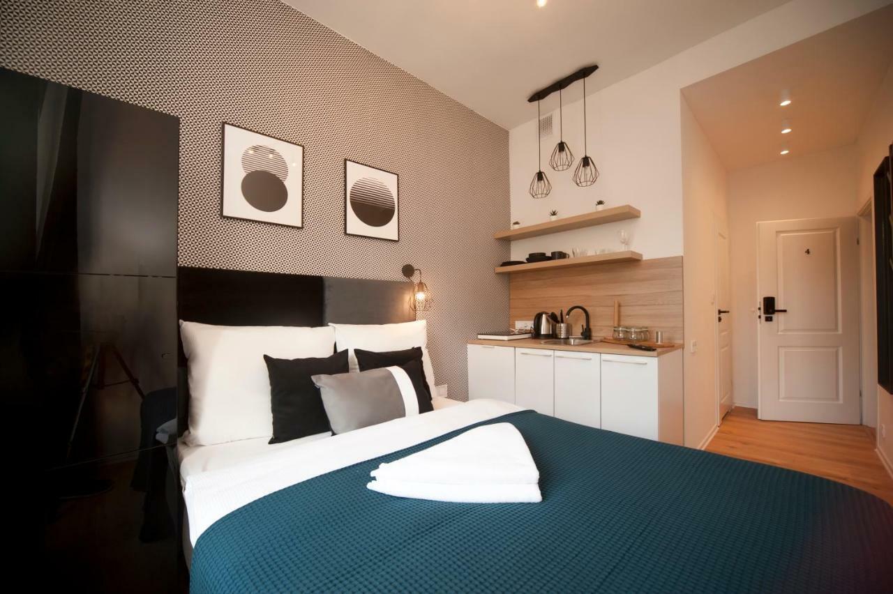 Very Berry - Glogowska 35A - Mtp Apartments - Self Check In 24H Poznan Luaran gambar