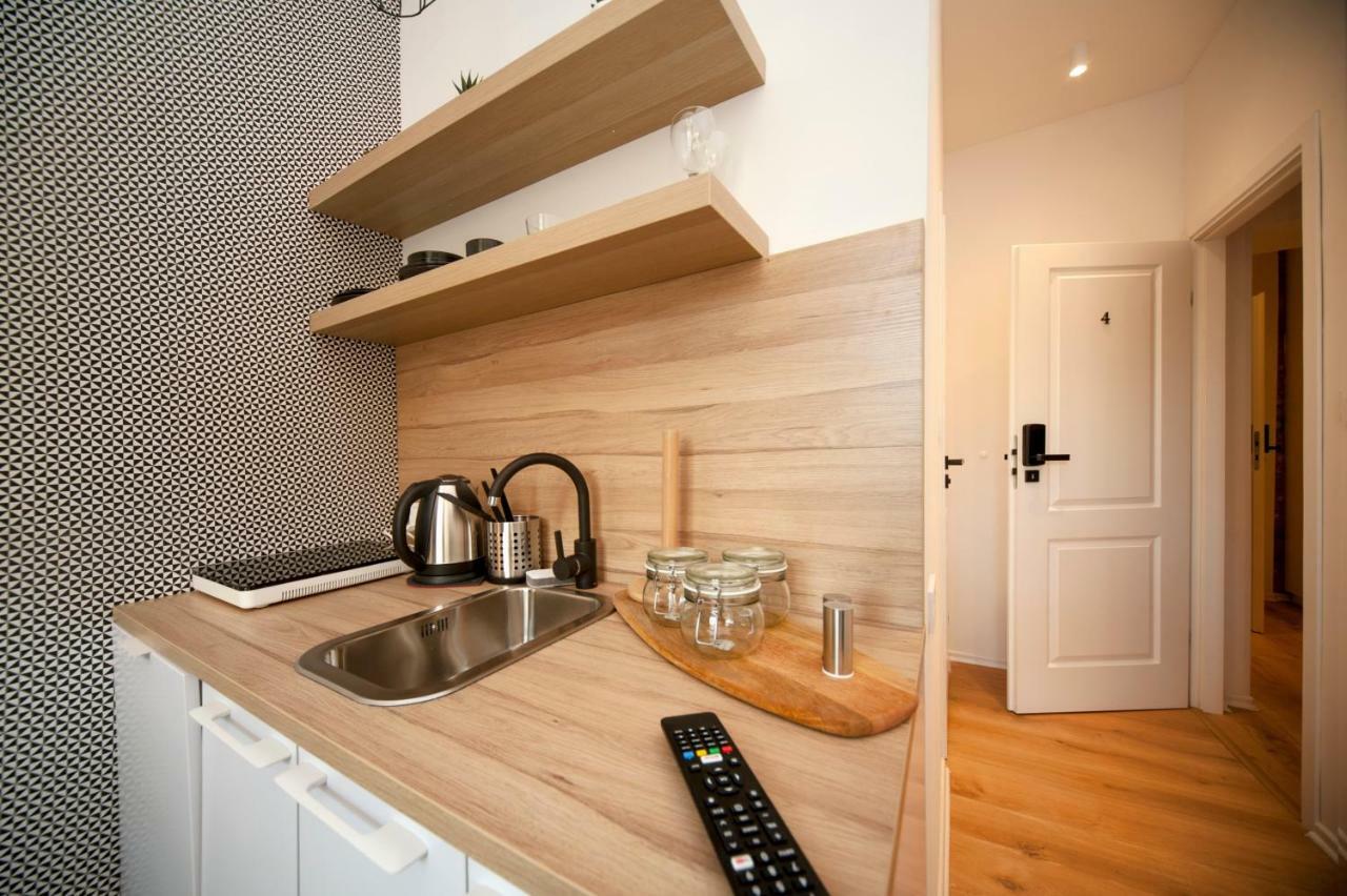 Very Berry - Glogowska 35A - Mtp Apartments - Self Check In 24H Poznan Luaran gambar