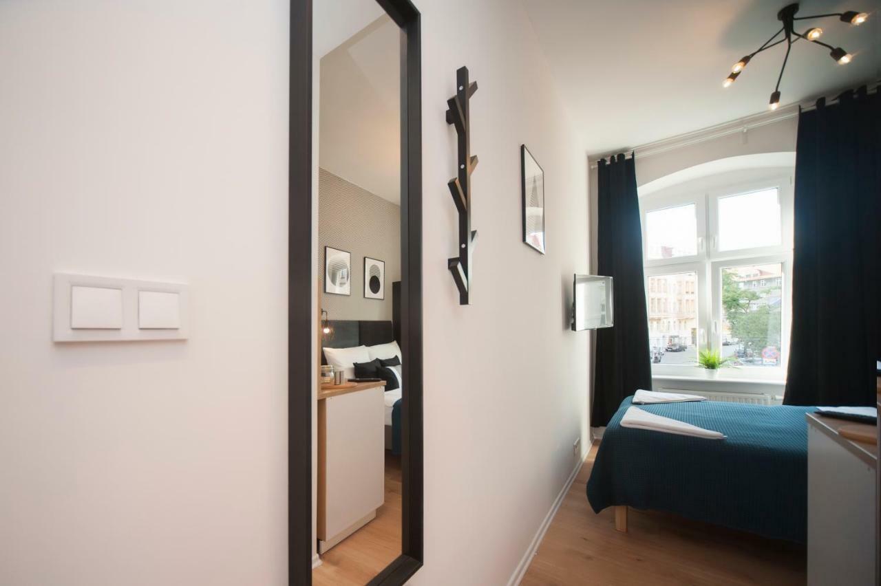 Very Berry - Glogowska 35A - Mtp Apartments - Self Check In 24H Poznan Luaran gambar