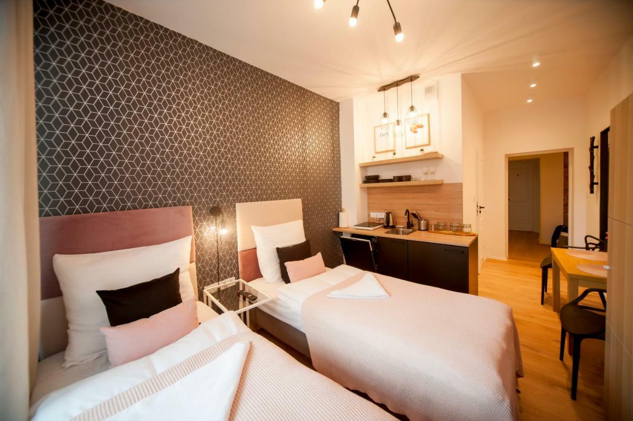 Very Berry - Glogowska 35A - Mtp Apartments - Self Check In 24H Poznan Luaran gambar