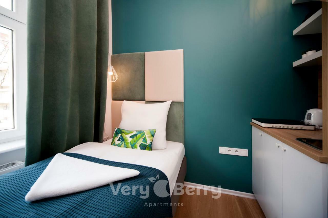 Very Berry - Glogowska 35A - Mtp Apartments - Self Check In 24H Poznan Luaran gambar