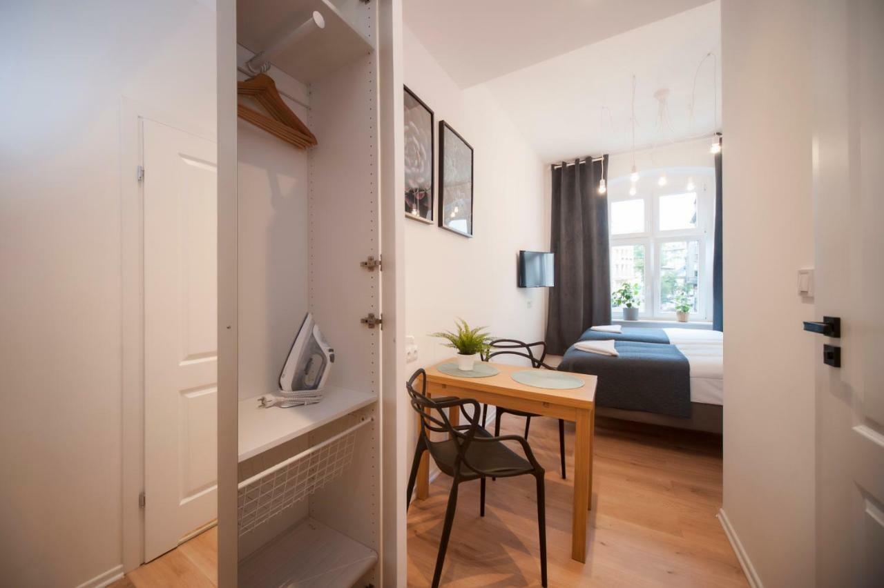Very Berry - Glogowska 35A - Mtp Apartments - Self Check In 24H Poznan Luaran gambar