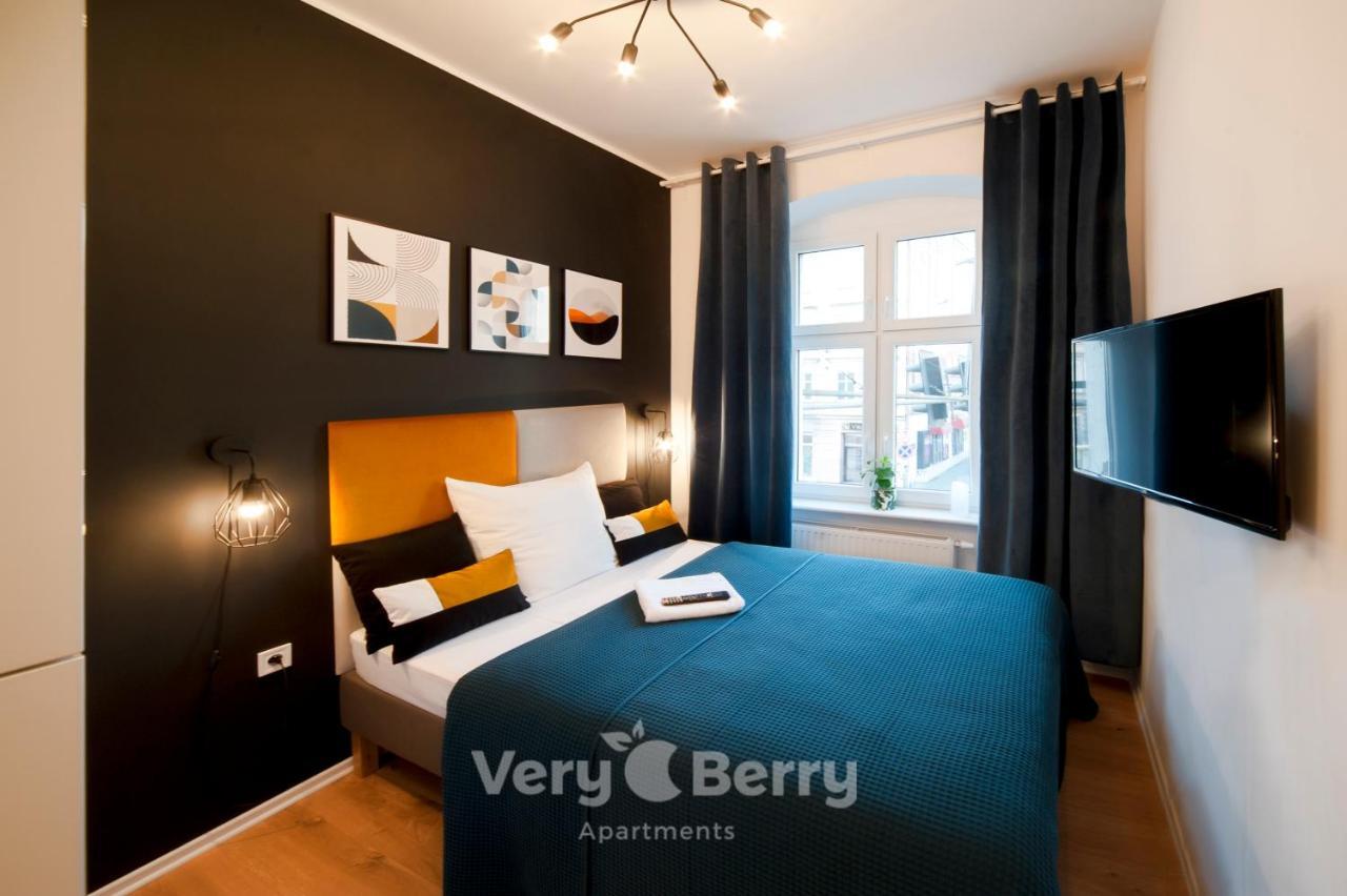 Very Berry - Glogowska 35A - Mtp Apartments - Self Check In 24H Poznan Luaran gambar