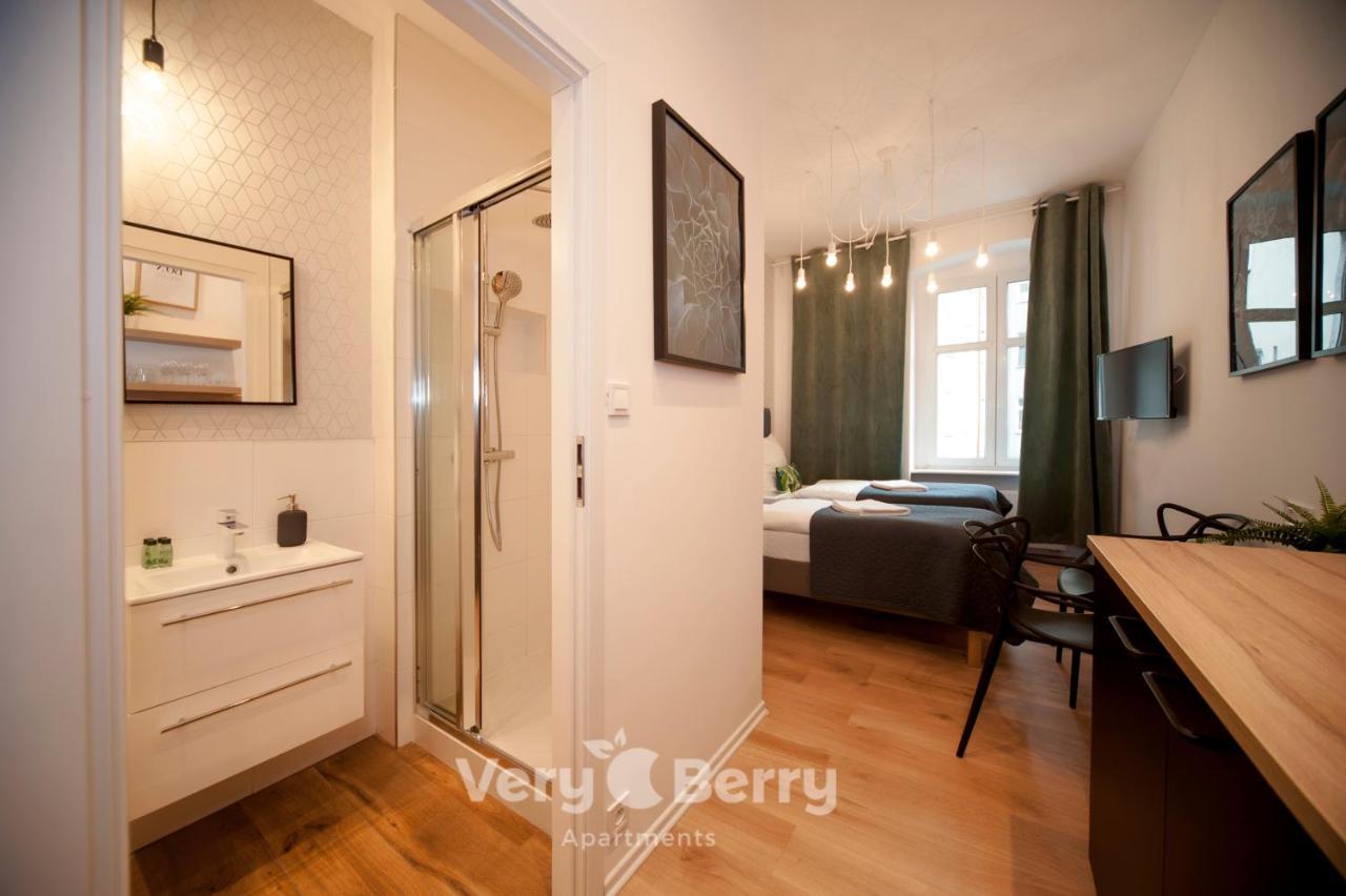 Very Berry - Glogowska 35A - Mtp Apartments - Self Check In 24H Poznan Luaran gambar