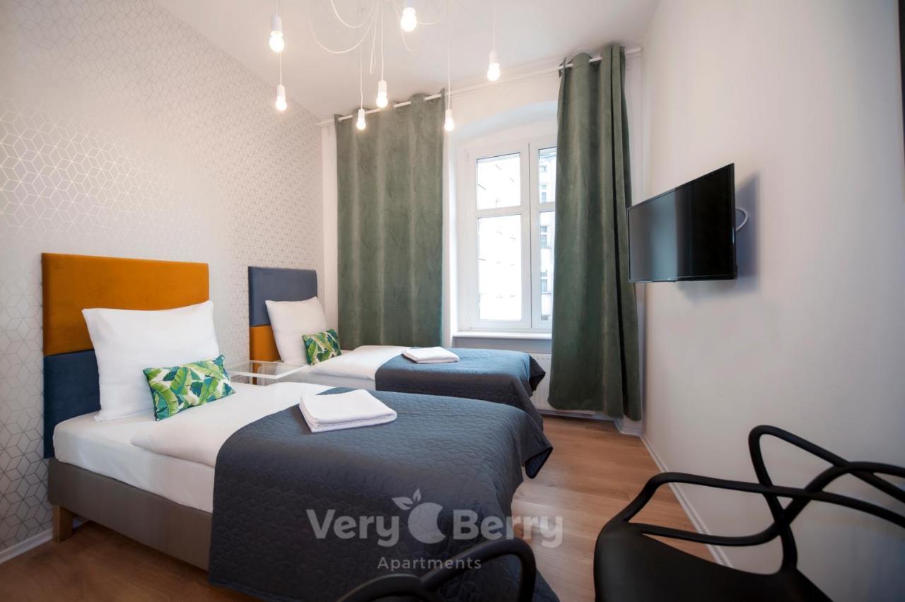 Very Berry - Glogowska 35A - Mtp Apartments - Self Check In 24H Poznan Luaran gambar